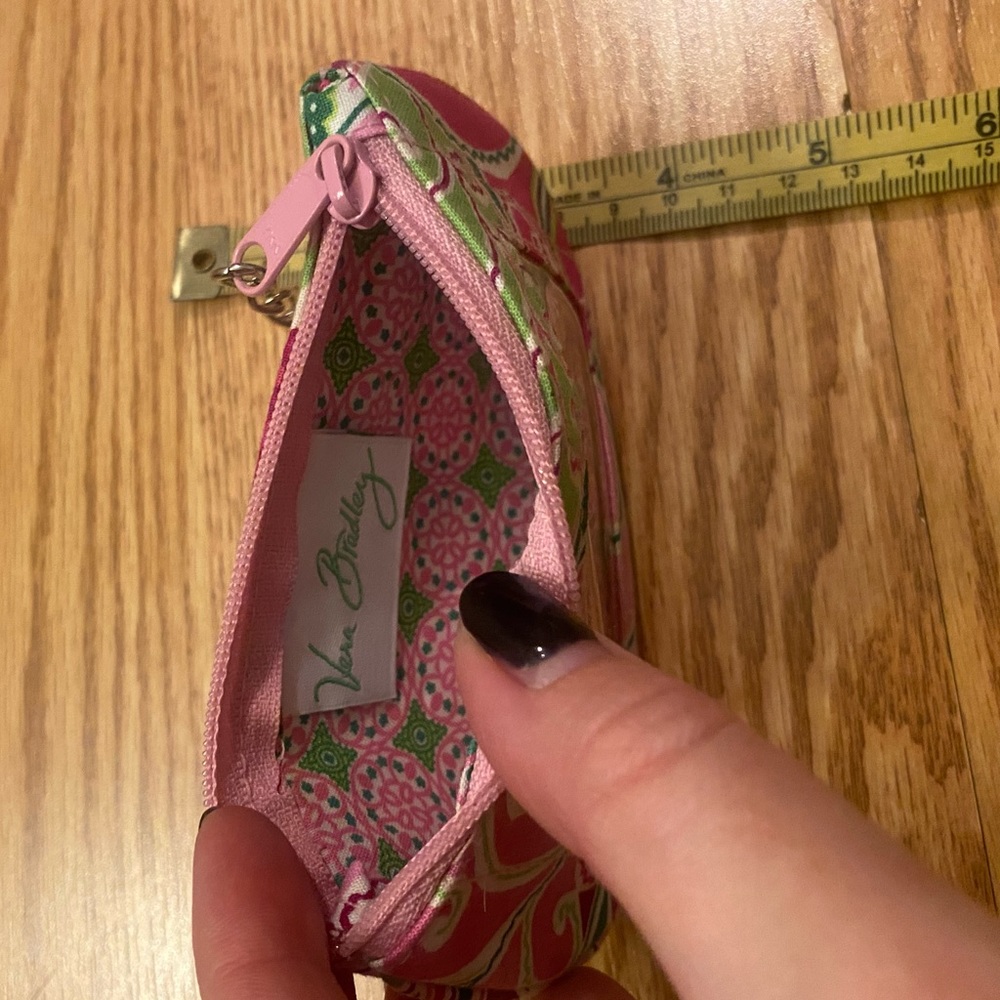 Vera Bradley ID/Card keychain case in “pinwheel pink” - Picture 5 of 6